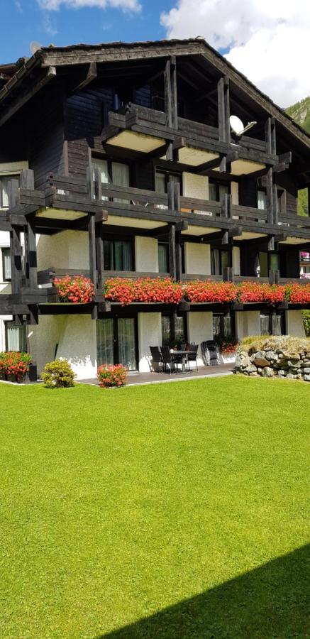 Aristella Apartment Saas-Almagell ภายนอก รูปภาพ